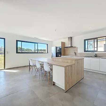 Maison Neuve ボンパ